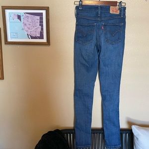 High rise Levi skinny jeans
